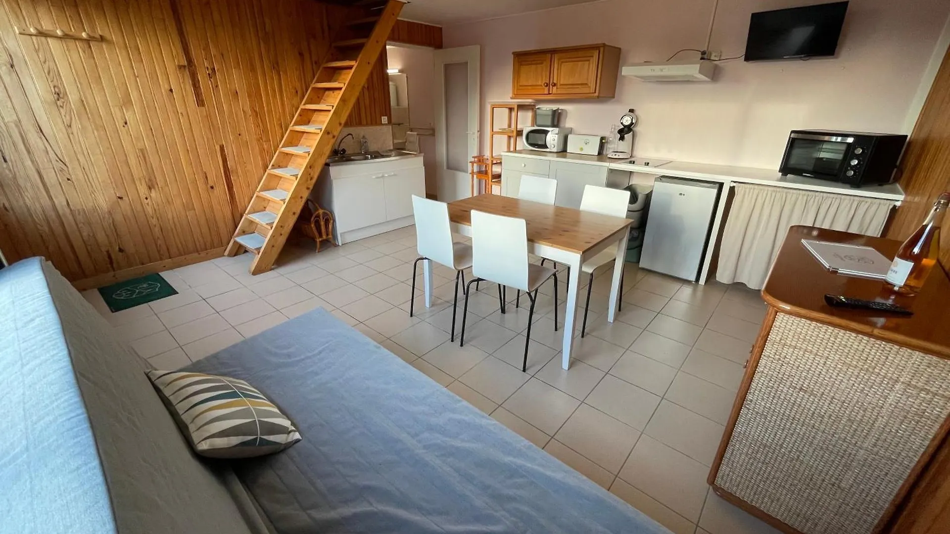 Gasthof Hotel La Salmoniere Le Vivier-sur-Mer